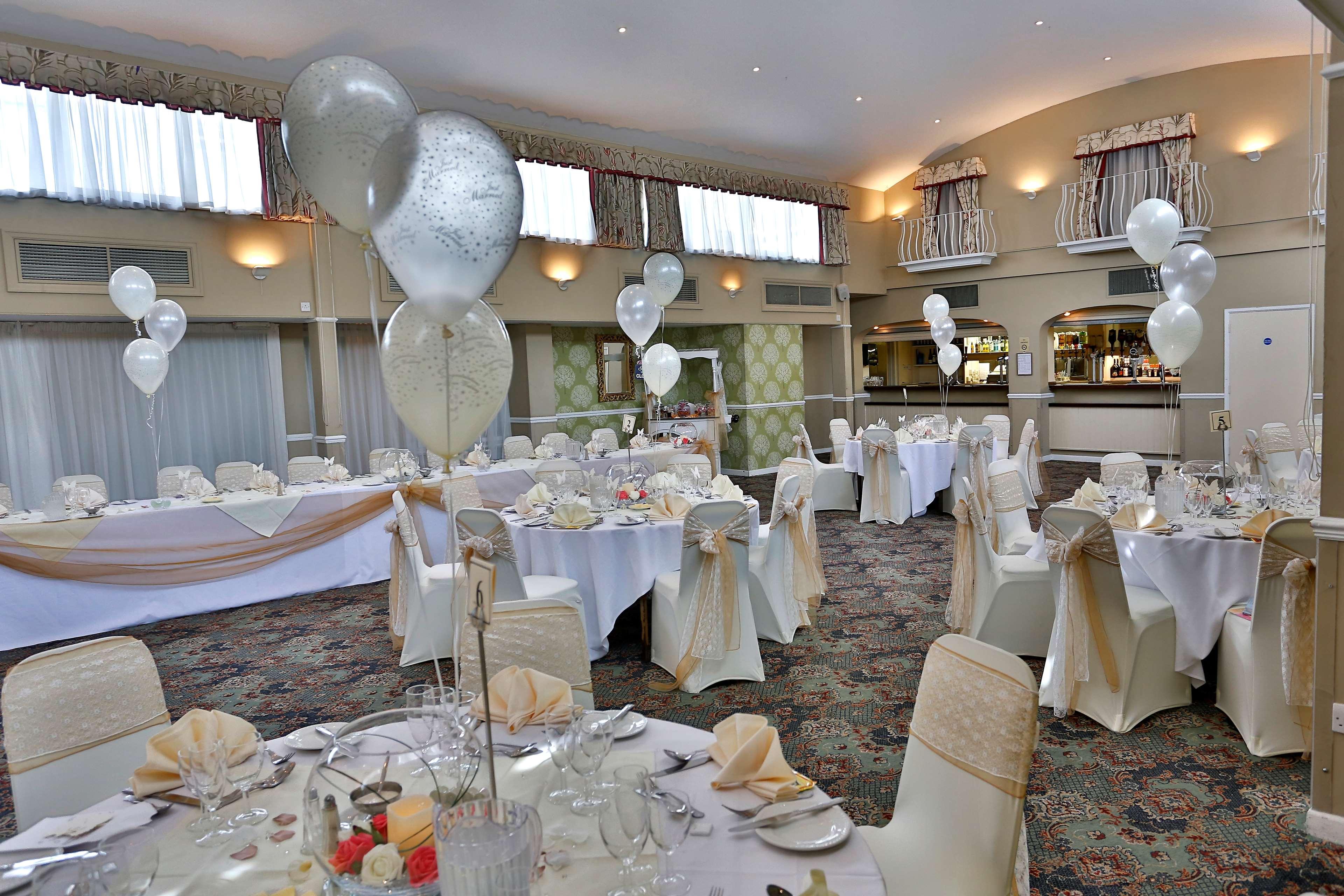 Best Western Premier Heronston Hotel & Spa Bridgend  Exterior foto