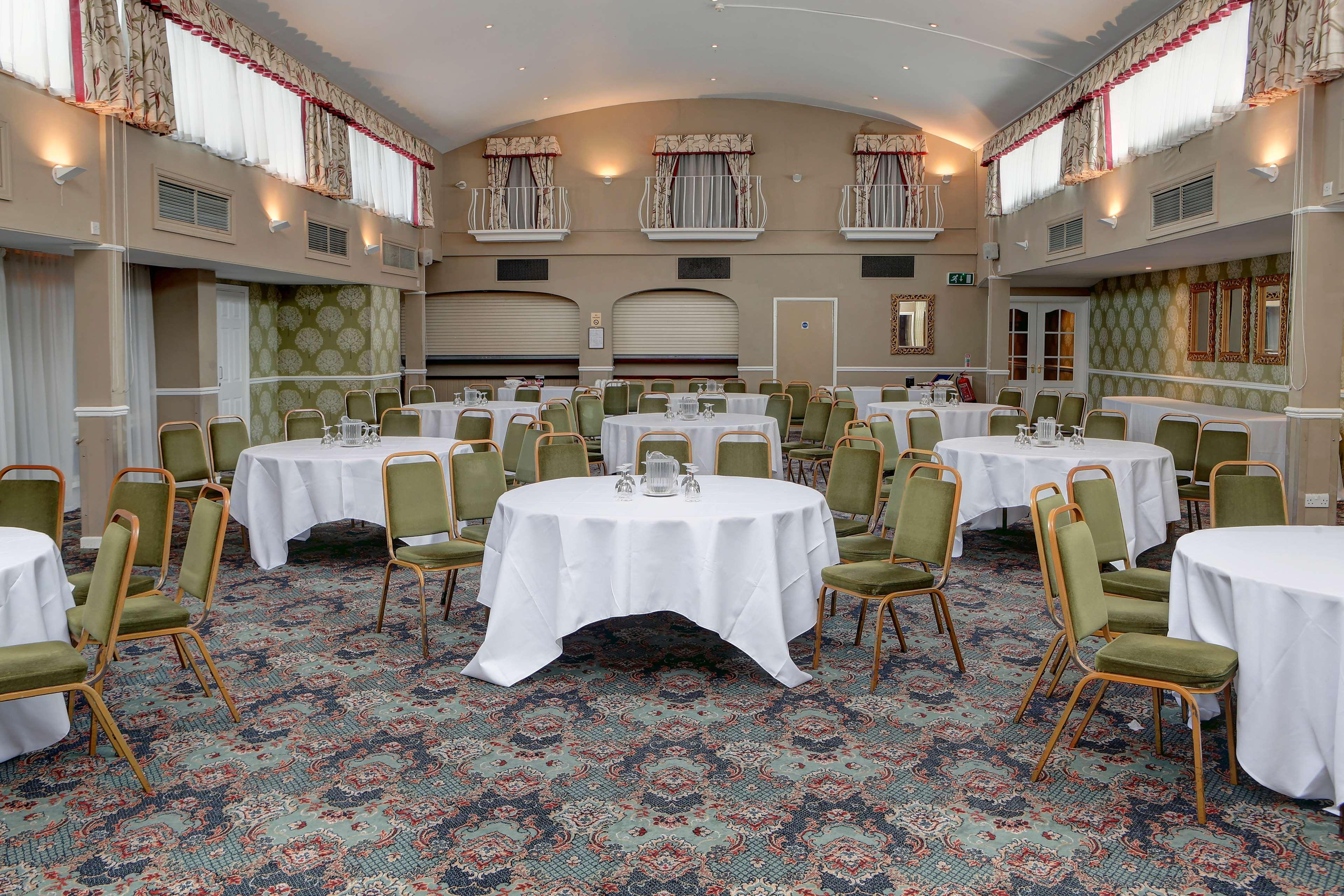 Best Western Premier Heronston Hotel & Spa Bridgend  Exterior foto
