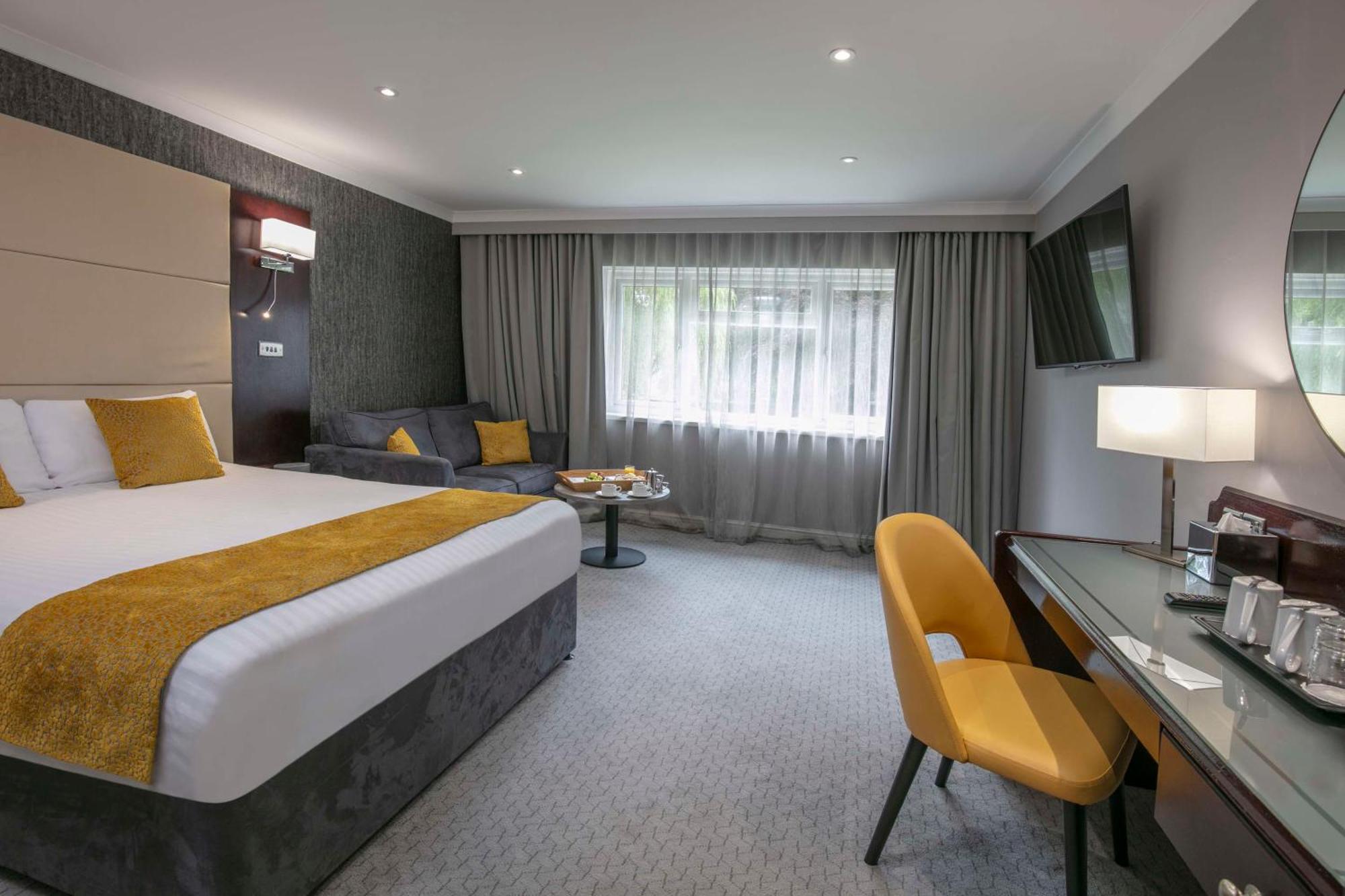 Best Western Premier Heronston Hotel & Spa Bridgend  Exterior foto