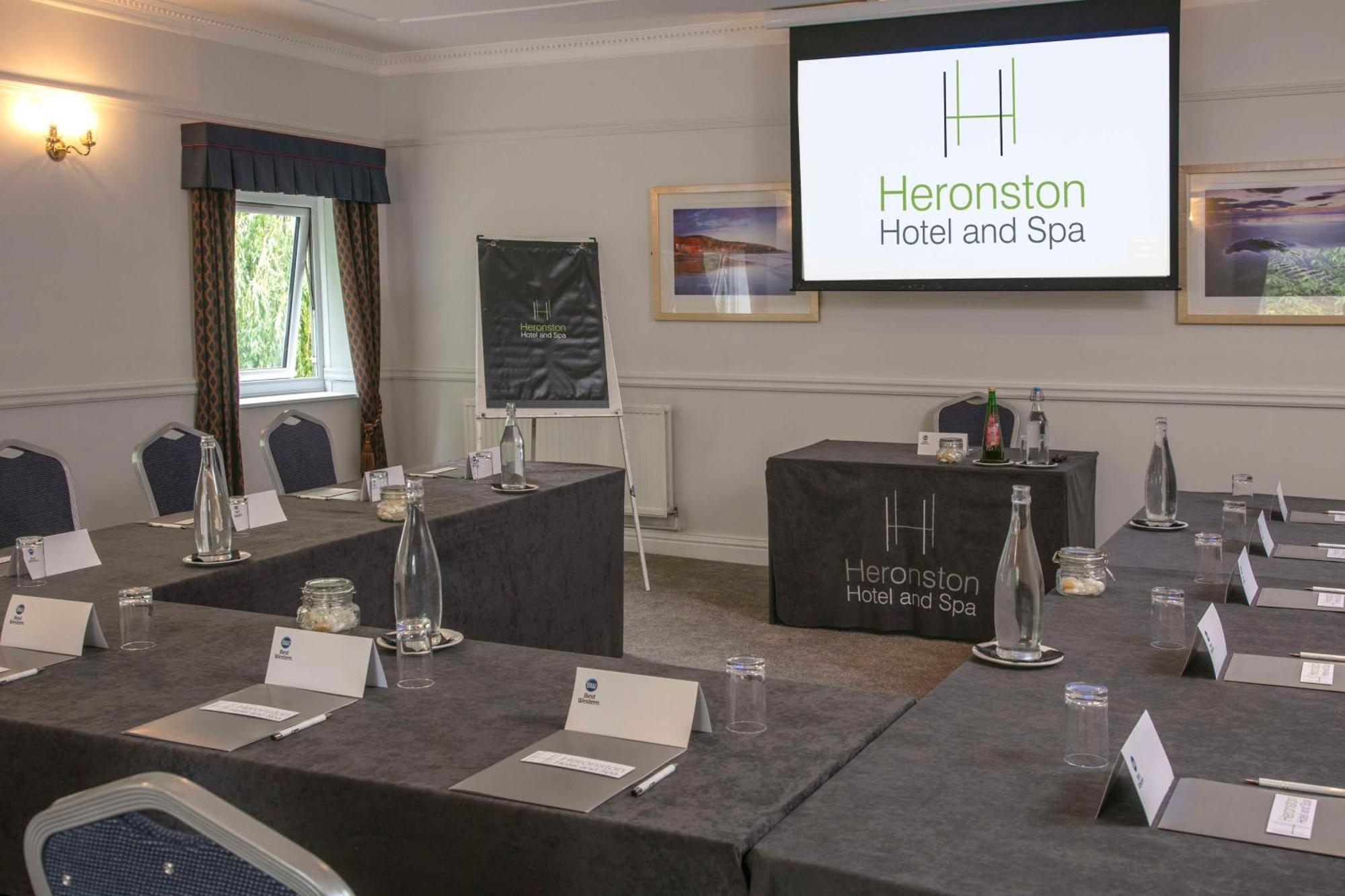 Best Western Premier Heronston Hotel & Spa Bridgend  Exterior foto
