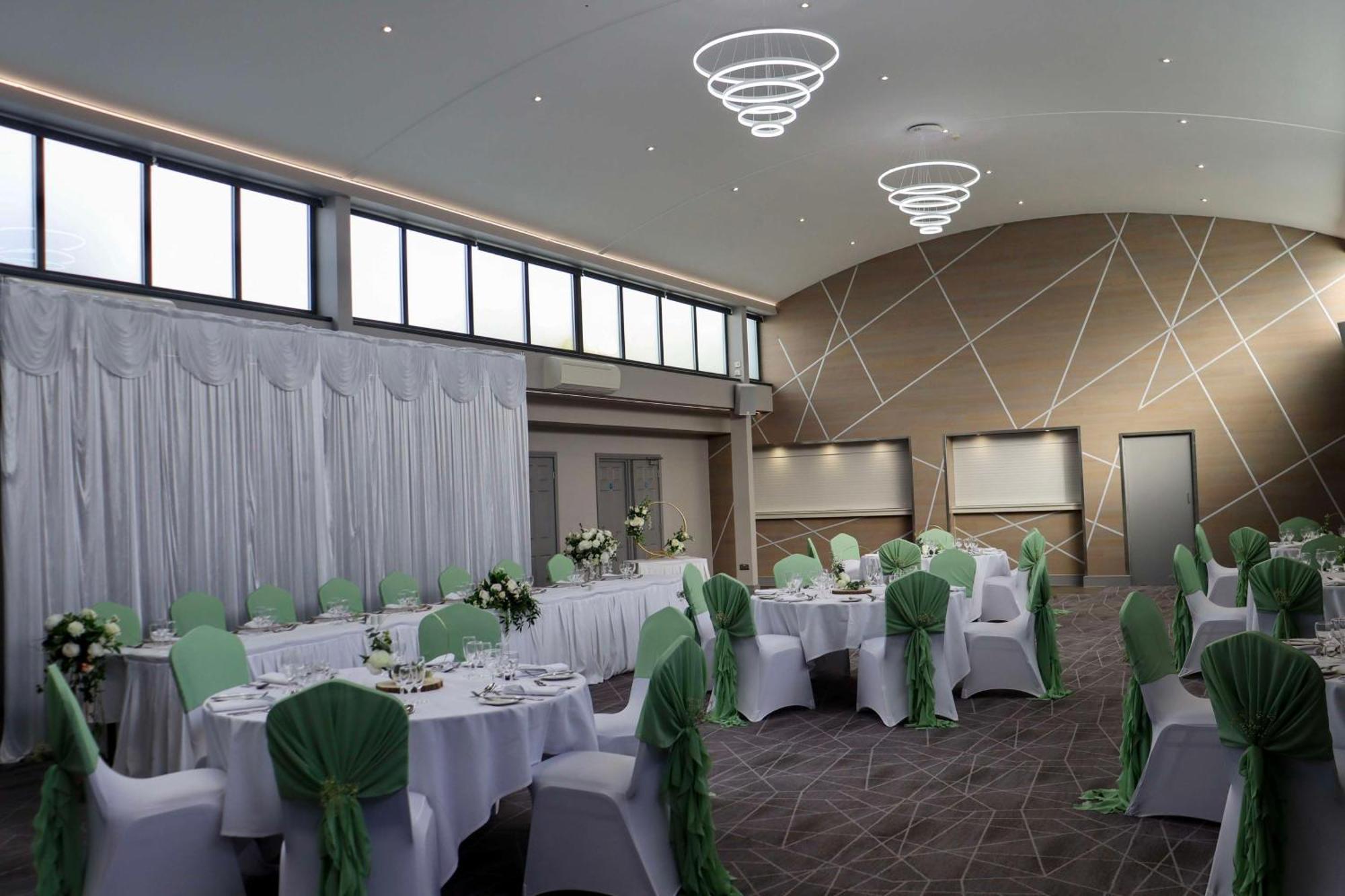 Best Western Premier Heronston Hotel & Spa Bridgend  Exterior foto