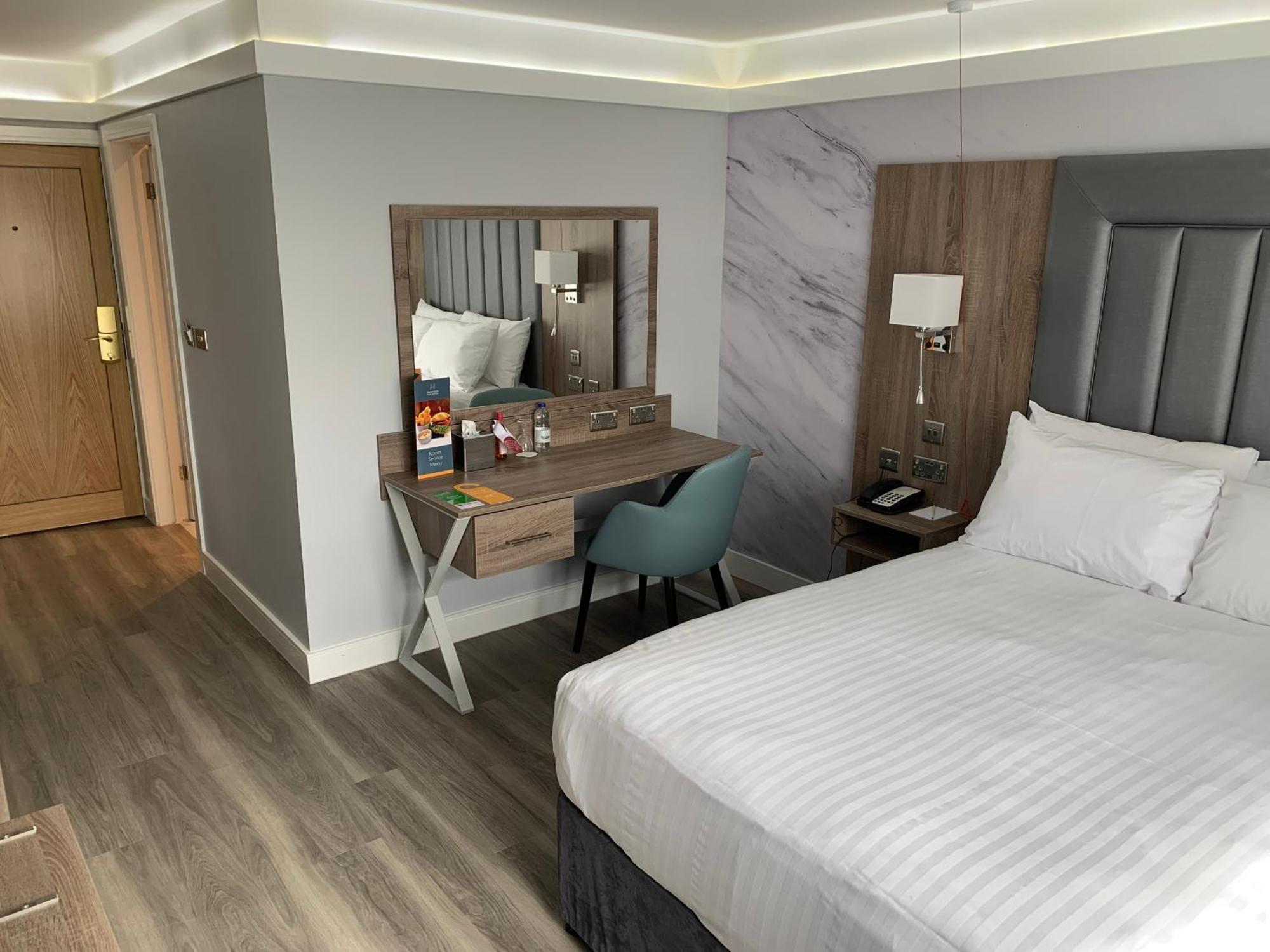 Best Western Premier Heronston Hotel & Spa Bridgend  Exterior foto